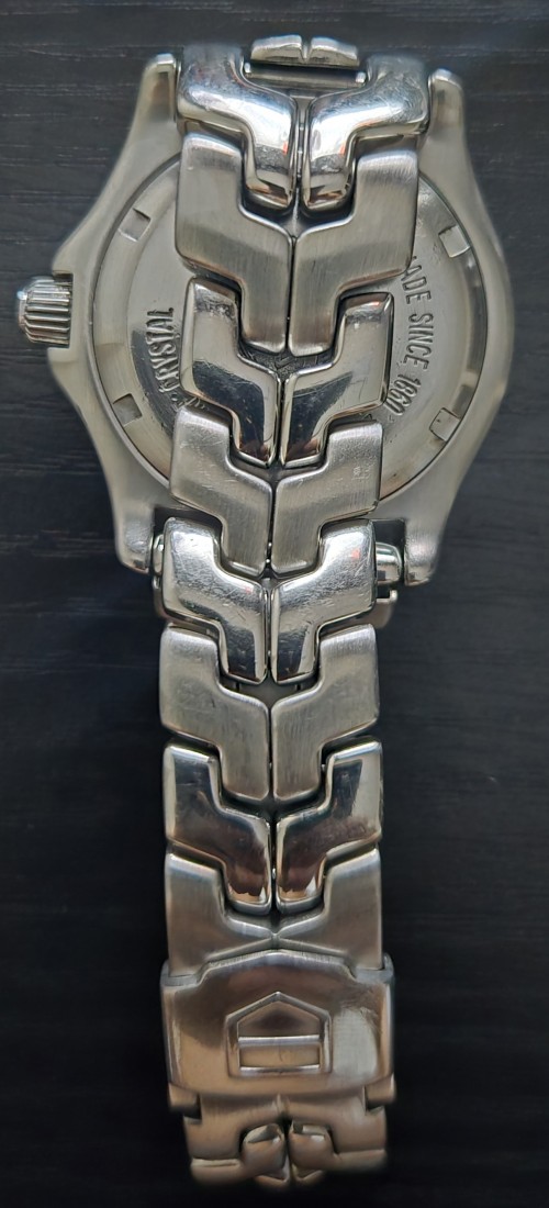 태그호이어 쿼츠 시계